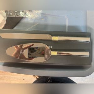 Waterford Bridal cake cutting set